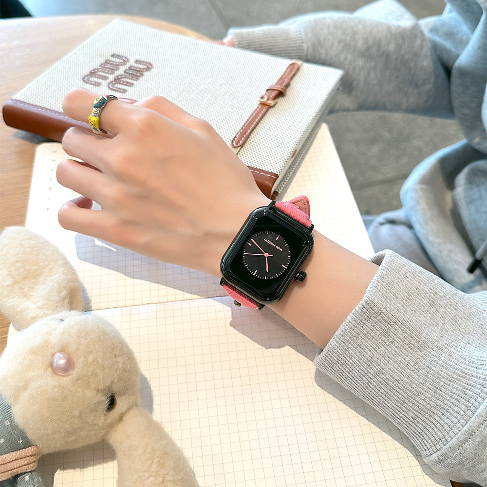 New Stylish Square Watch With  - Canvas Strap Watch 评论和价格